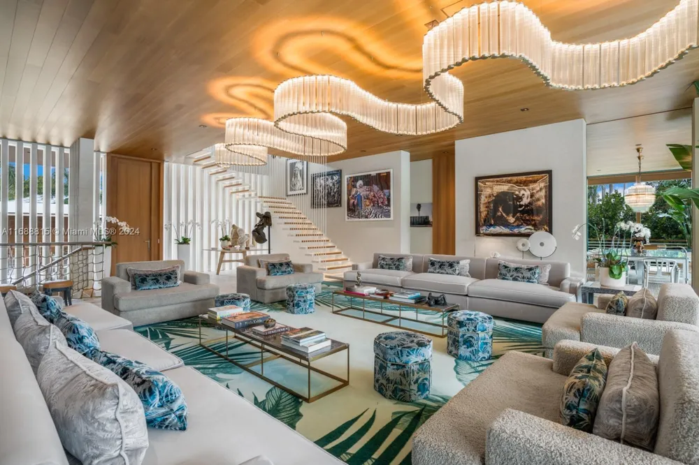 1510 W 25th St Miami Beach, FL 33140