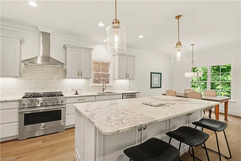 7925 Tranquility Place Oak Ridge, NC 27310