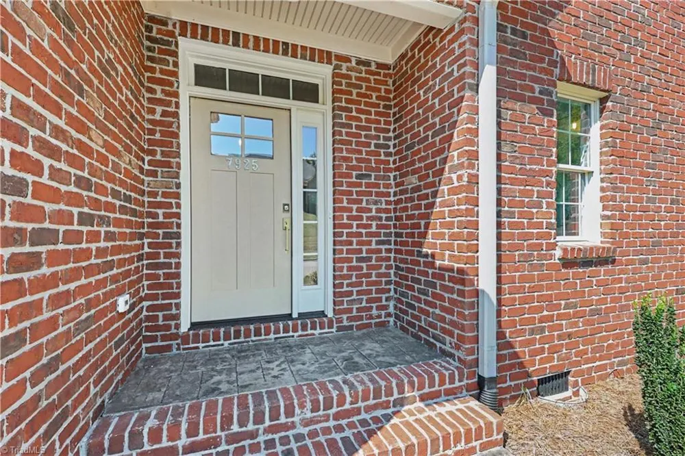 7925 Tranquility Place Oak Ridge, NC 27310