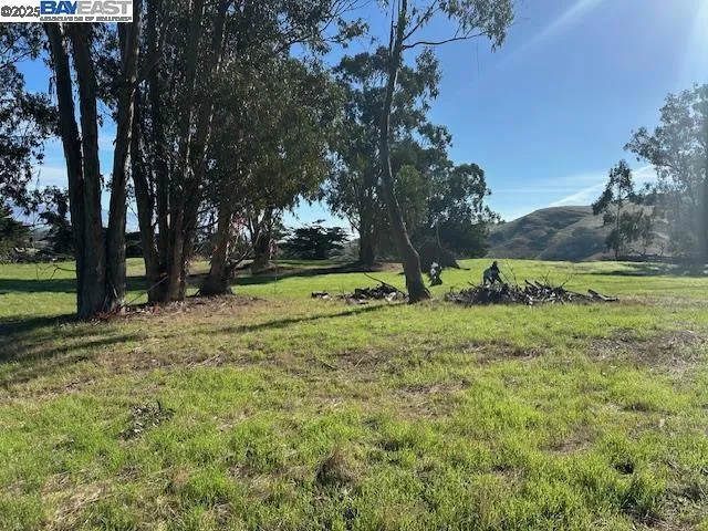 Woodridge Ct Salinas, CA 93908