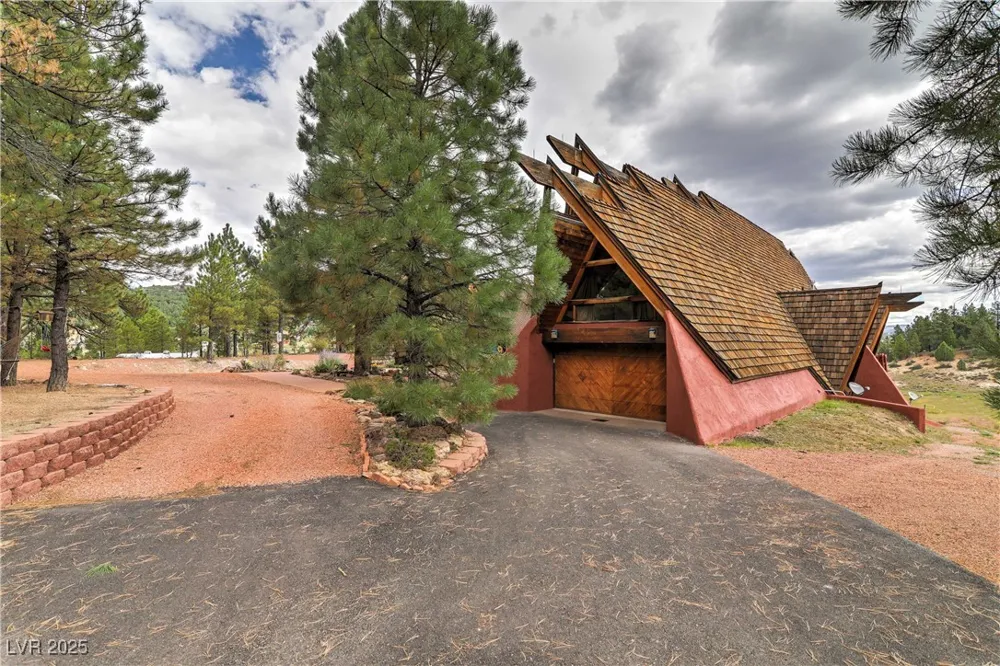 2814 Dead Horse Loop Duck Creek Village, UT 84762