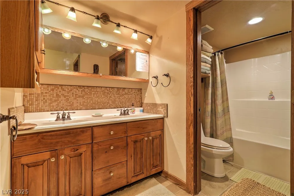 2814 Dead Horse Loop Duck Creek Village, UT 84762