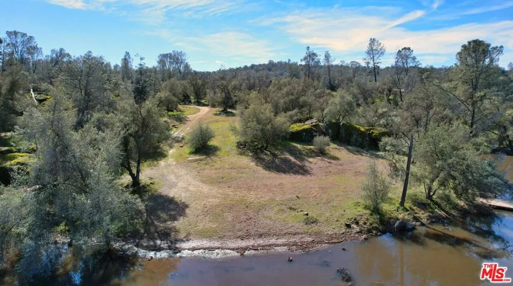 3 Blackhawk Drive Coarsegold, CA 93614