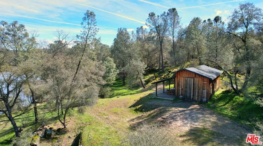 3 Blackhawk Drive Coarsegold, CA 93614