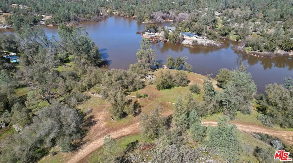 3 Blackhawk Drive Coarsegold, CA 93614