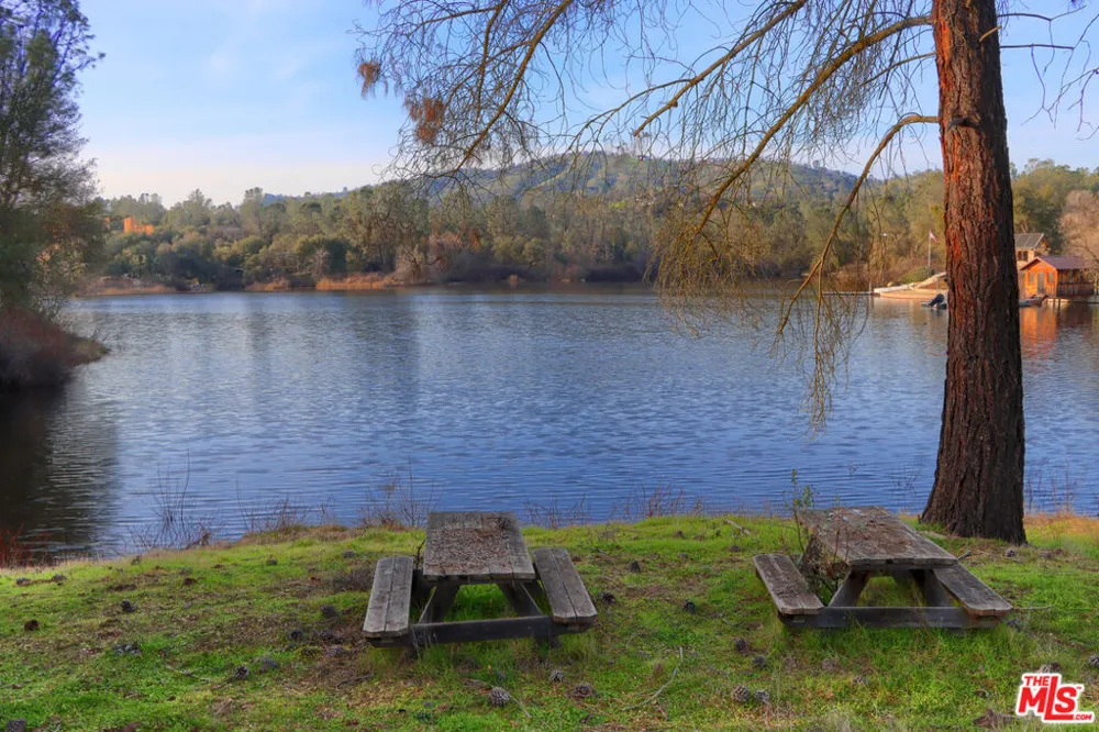3 Blackhawk Drive Coarsegold, CA 93614