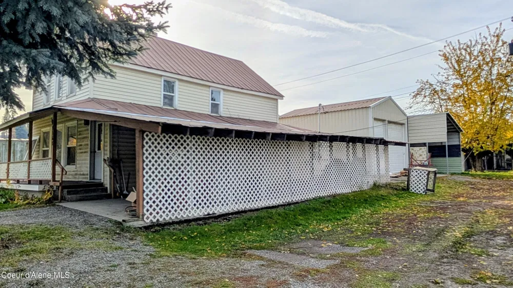 7168 4th Street Bonners Ferry, ID 83805