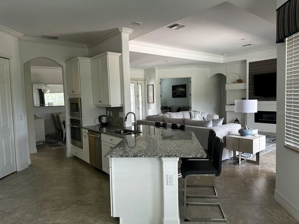 17025 POLO TRAIL Bradenton, FL 34211
