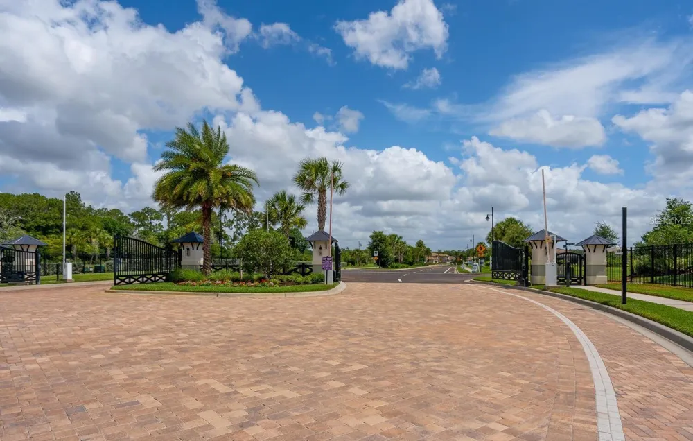 17025 POLO TRAIL Bradenton, FL 34211