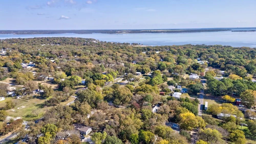 227 Newcastle Drive Gordonville, TX 76245