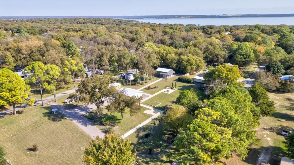 227 Newcastle Drive Gordonville, TX 76245