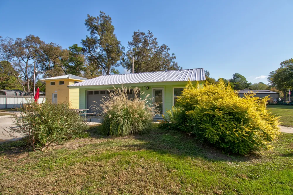 227 Newcastle Drive Gordonville, TX 76245