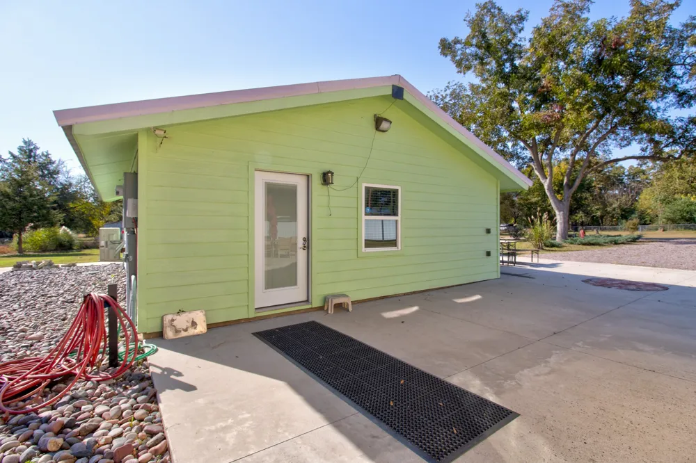 227 Newcastle Drive Gordonville, TX 76245