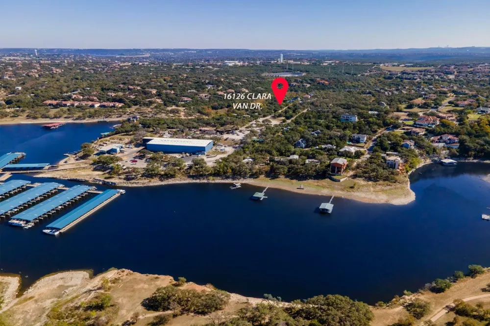 16126 Clara Van Street Lakeway, TX 78734