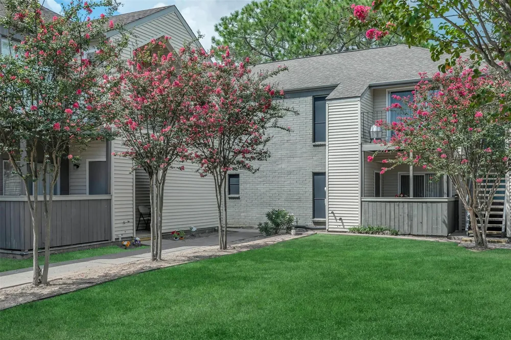 1111 W Main Street #1802 League City, TX 77573