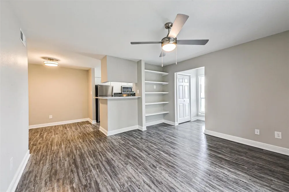 1111 W Main Street #1802 League City, TX 77573