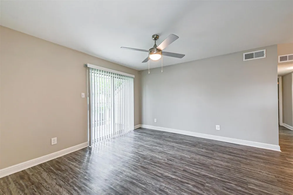 1111 W Main Street #1802 League City, TX 77573