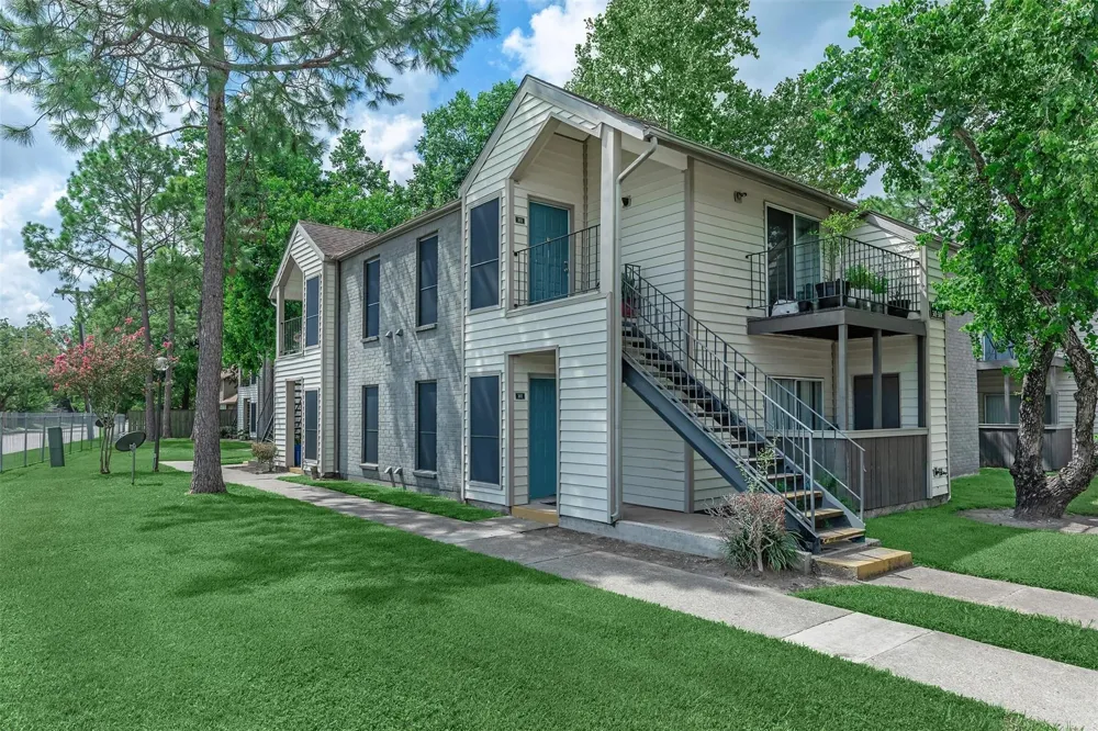 1111 W Main Street #1802 League City, TX 77573