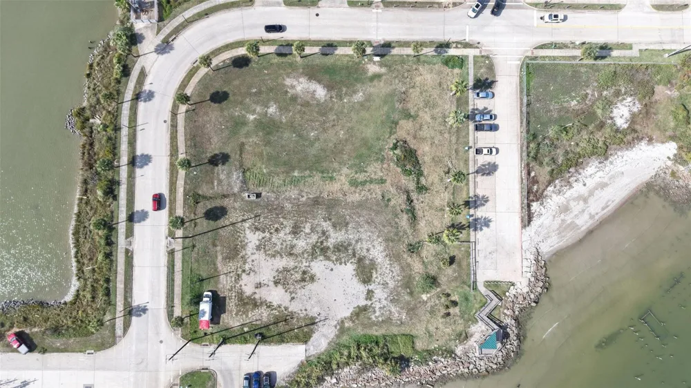 10th Street Seabrook, TX 77586