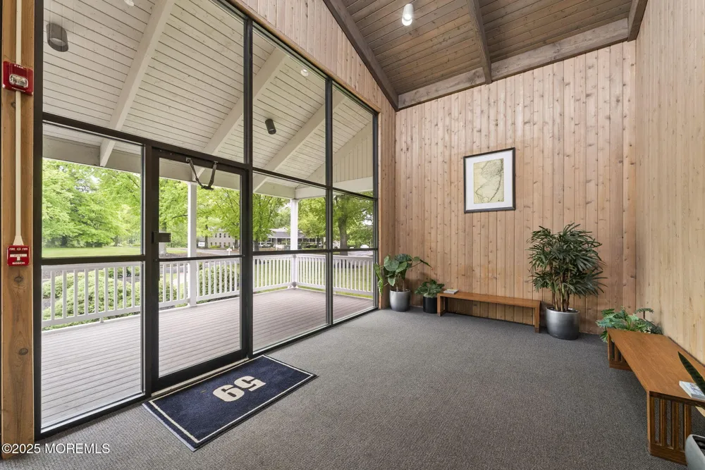 59 Avenue At The Common #101/102 Shrewsbury, NJ 07702