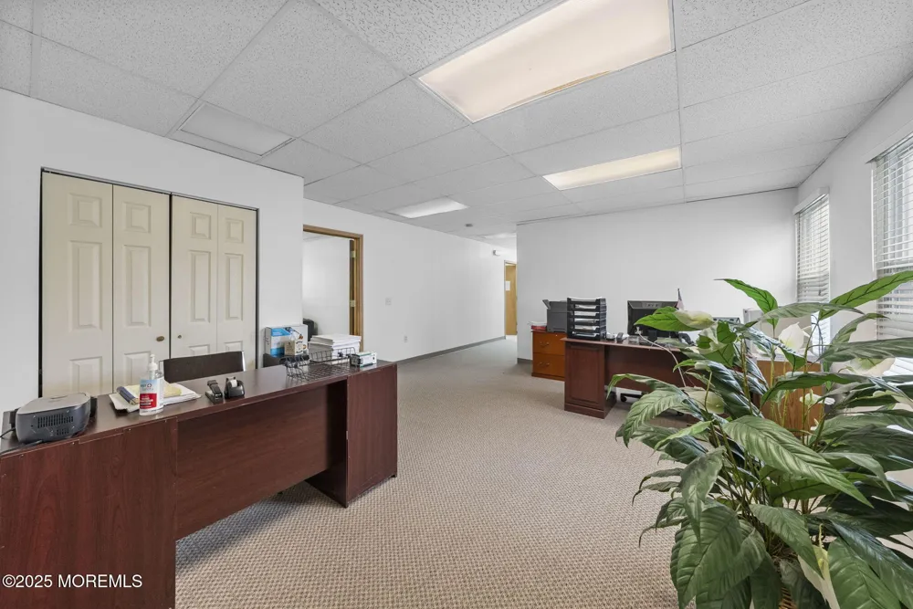 59 Avenue At The Common #101/102 Shrewsbury, NJ 07702