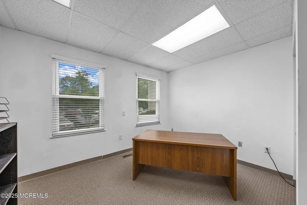 59 Avenue At The Common #101/102 Shrewsbury, NJ 07702