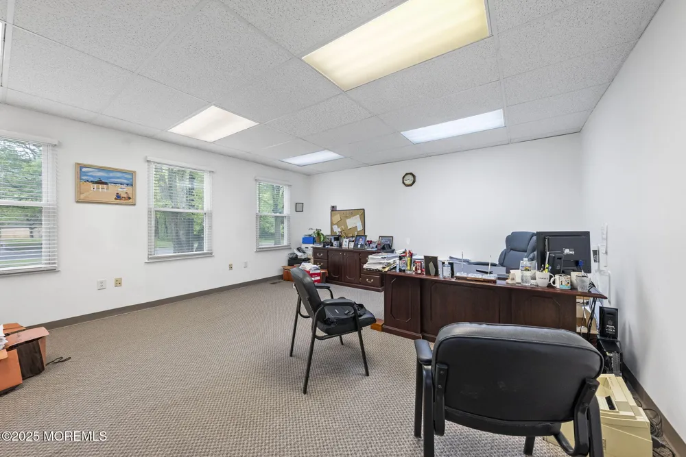 59 Avenue At The Common #101/102 Shrewsbury, NJ 07702