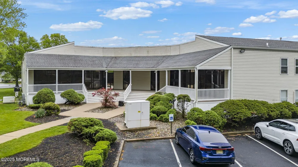 59 Avenue At The Common #101/102 Shrewsbury, NJ 07702