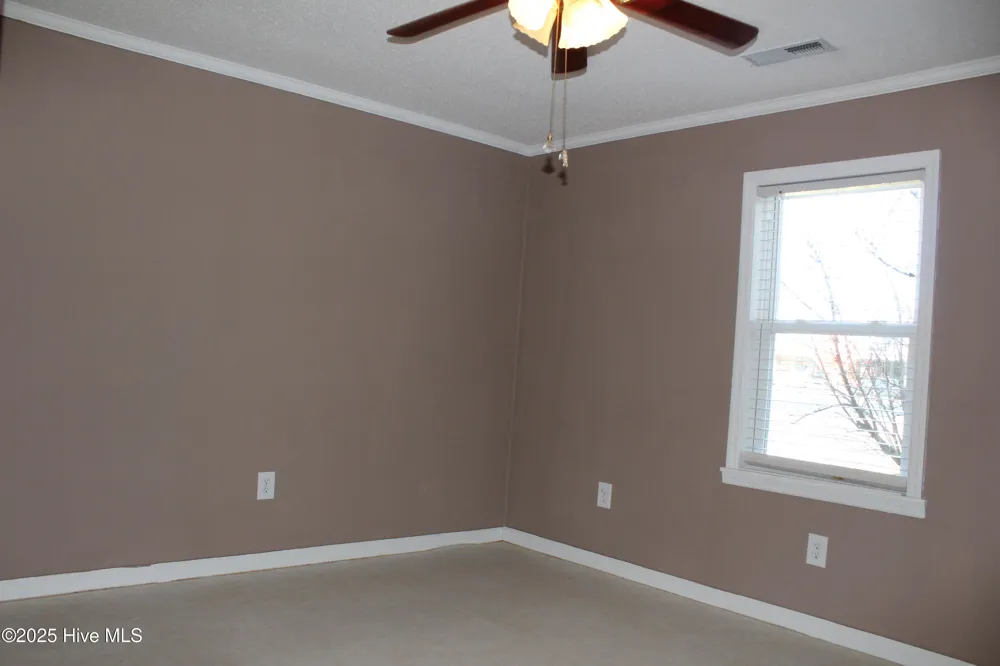 513 W Main Street Beulaville, NC 28518
