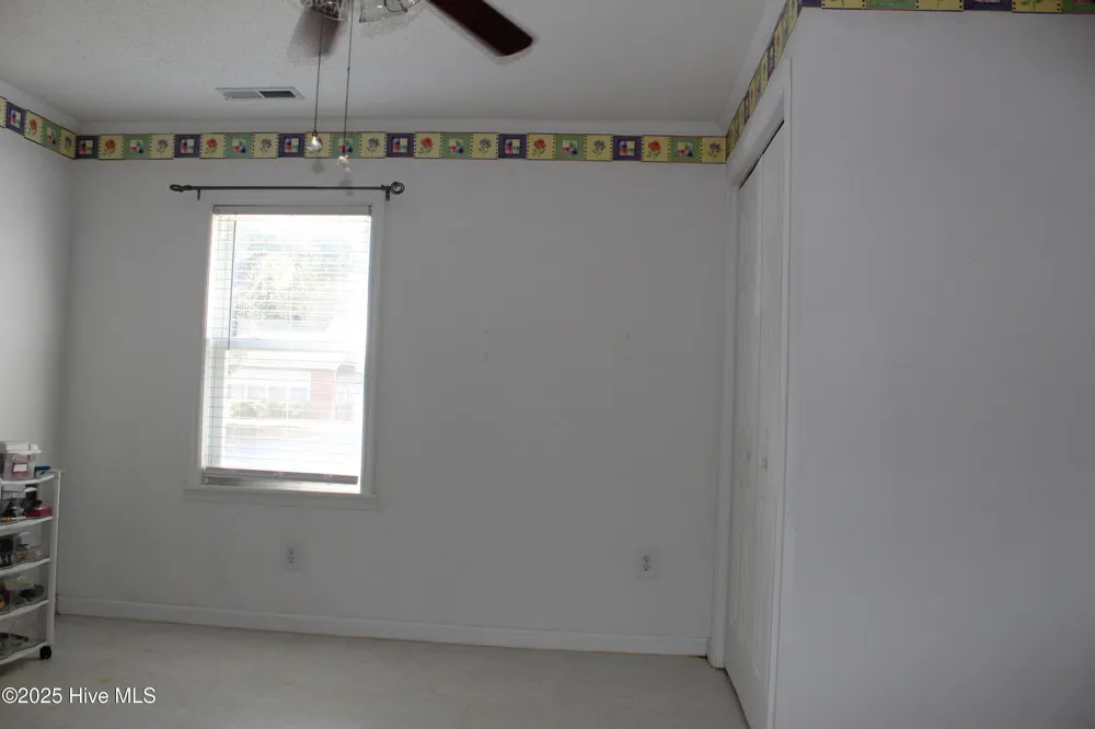 513 W Main Street Beulaville, NC 28518