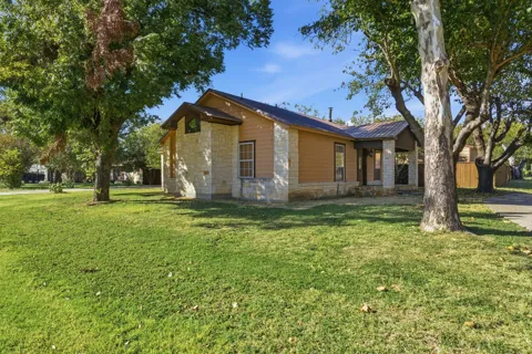 200 Elm Lane