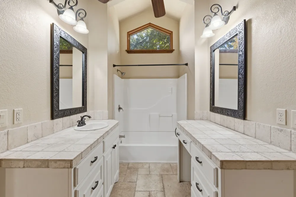 200 Elm Lane Tolar, TX 76476