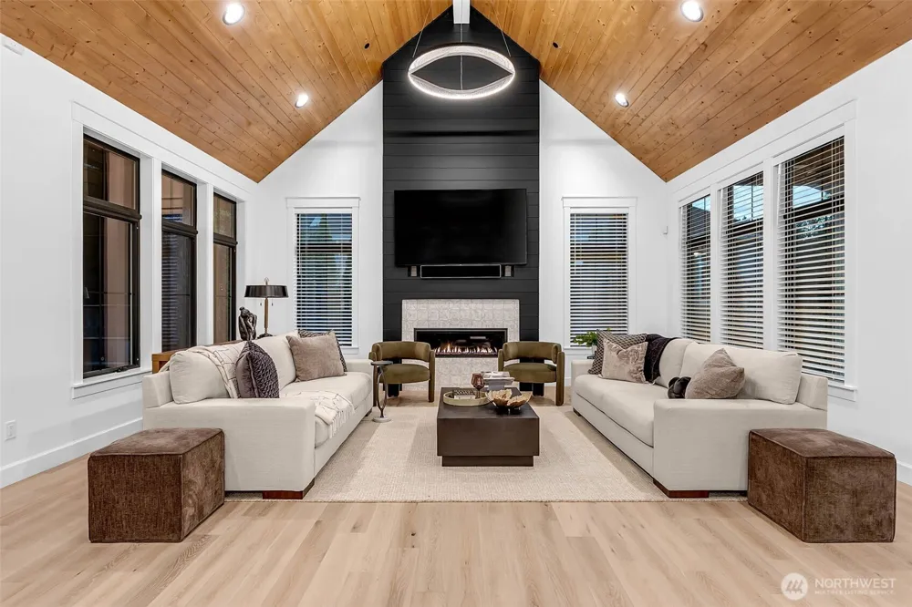 3439 NW McMaster Drive Camas, WA 98607