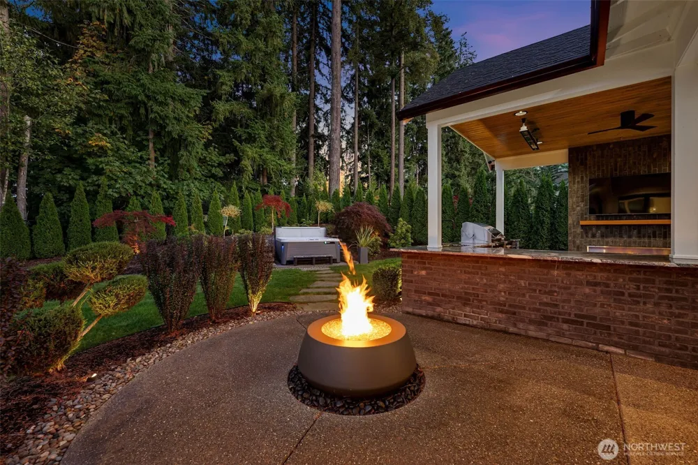 3439 NW McMaster Drive Camas, WA 98607