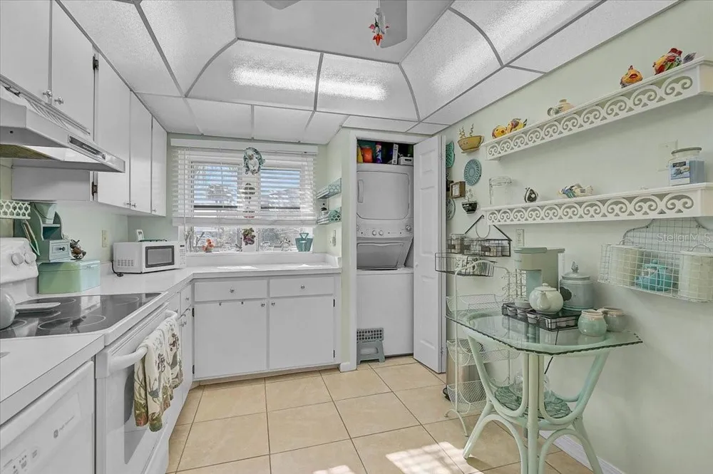 93 BOUNDARY BOULEVARD #303 Rotonda West, FL 33947