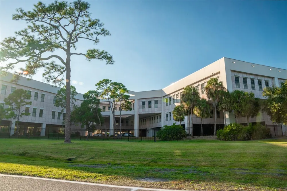6027 98TH WAY St Petersburg, FL 33708