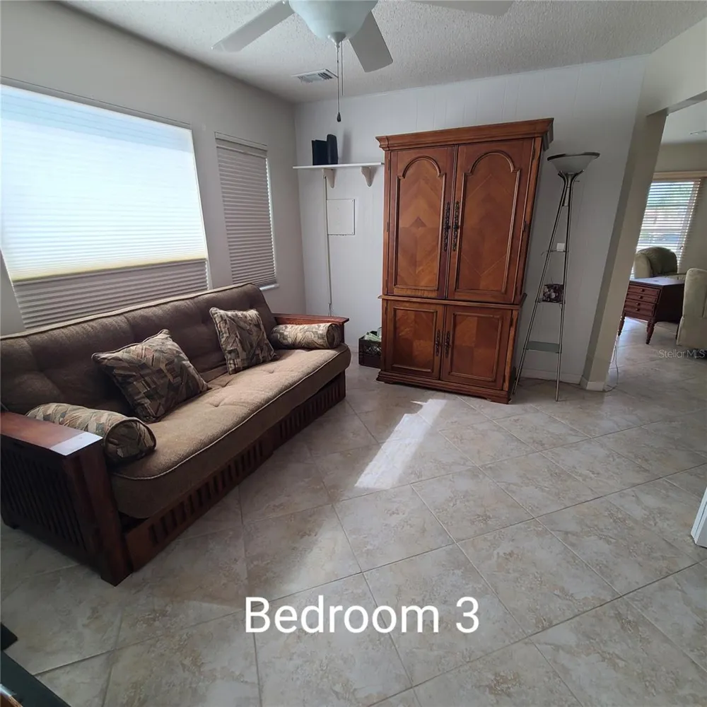 220 BUTTONWOOD CIRCLE #220 Seminole, FL 33777