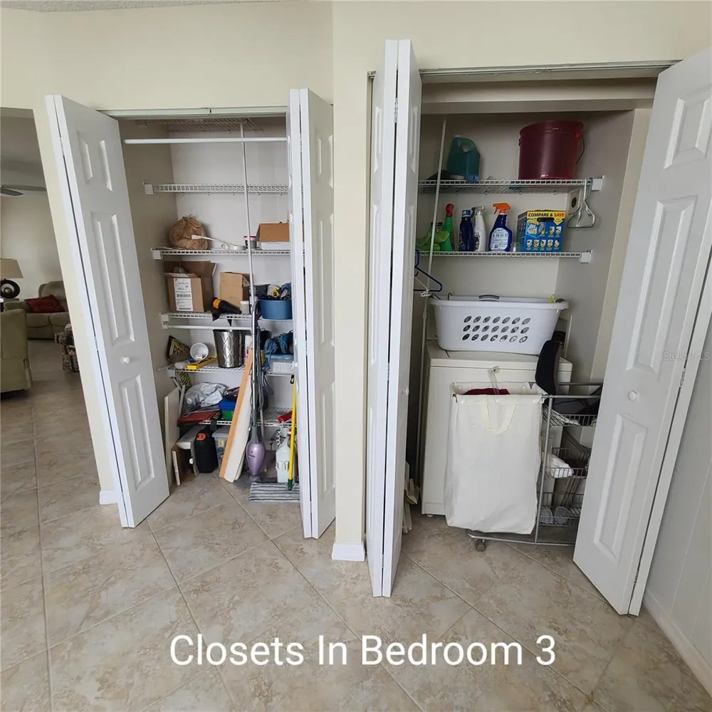 220 BUTTONWOOD CIRCLE #220 Seminole, FL 33777