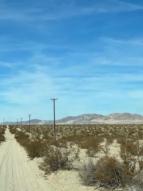 999999999 Canyon Road