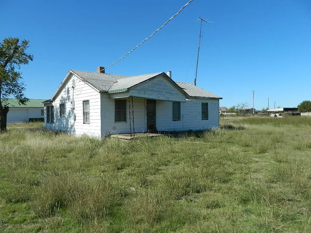 2435 County Road 247 Valley View, TX 76272