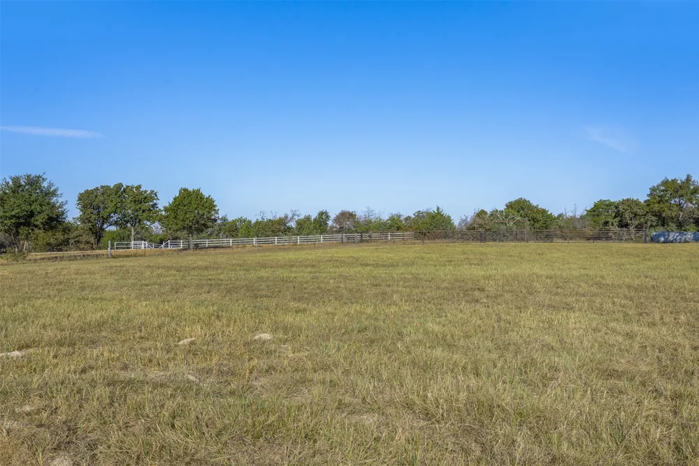 LCR 800 Groesbeck, TX 76642
