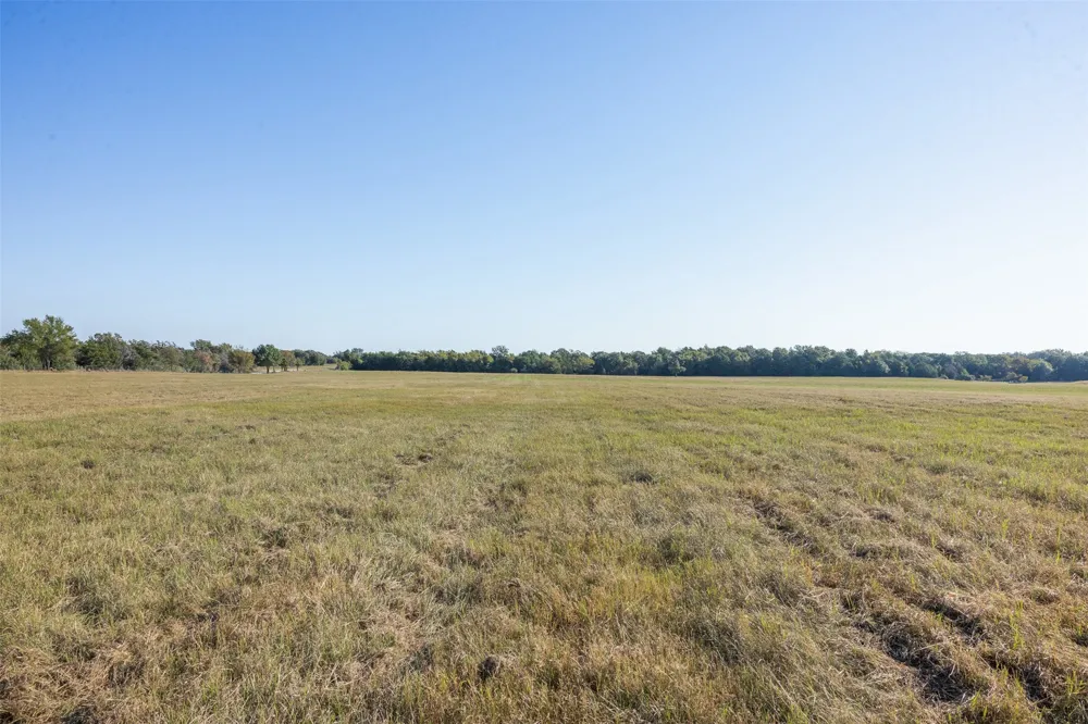 LCR 800 Groesbeck, TX 76642