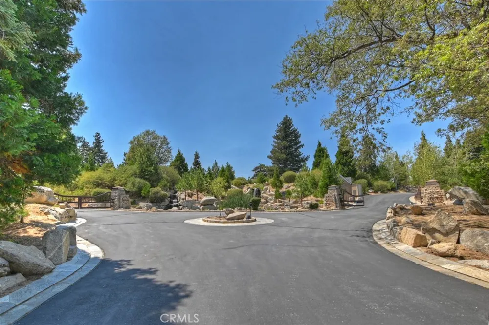 115 Mill Pond Lake Arrowhead, CA 92352