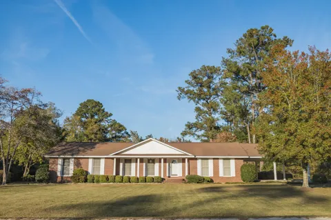 341 Azalea Avenue