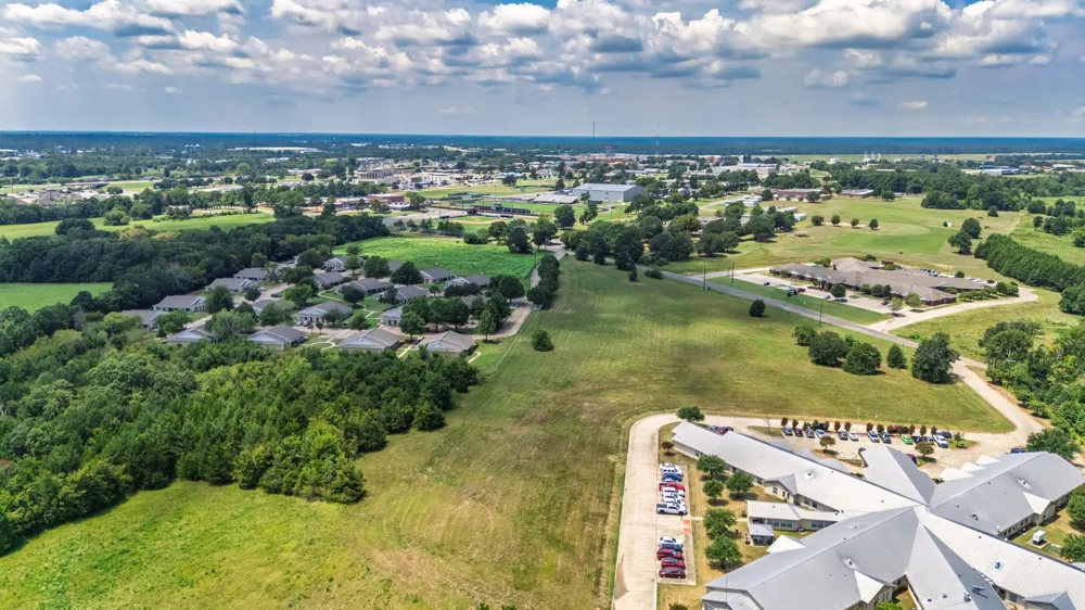 83 Stillhouse Road Paris, TX 75460