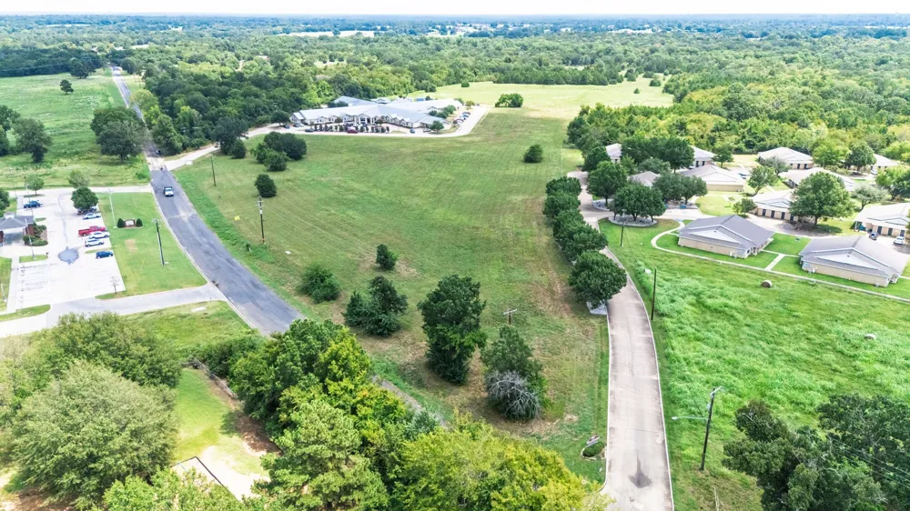 83 Stillhouse Road Paris, TX 75460