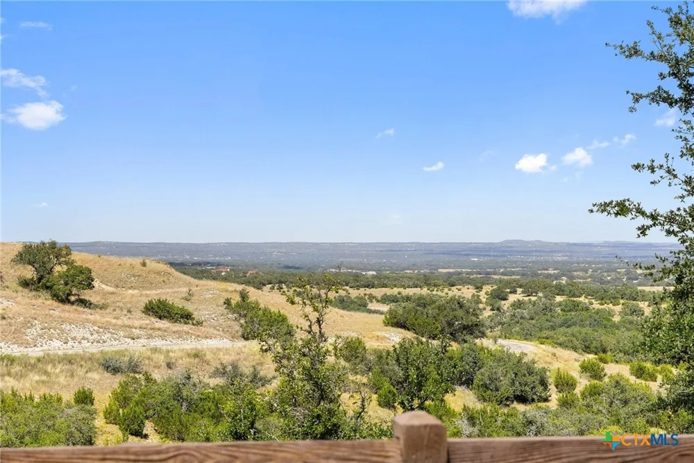 353 Agarita Way Johnson City, TX 78636