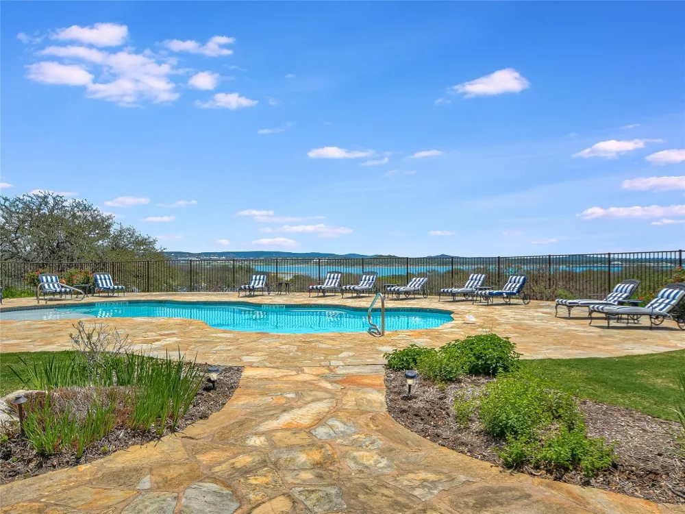 1217 Libby Lookout Canyon Lake, TX 78133