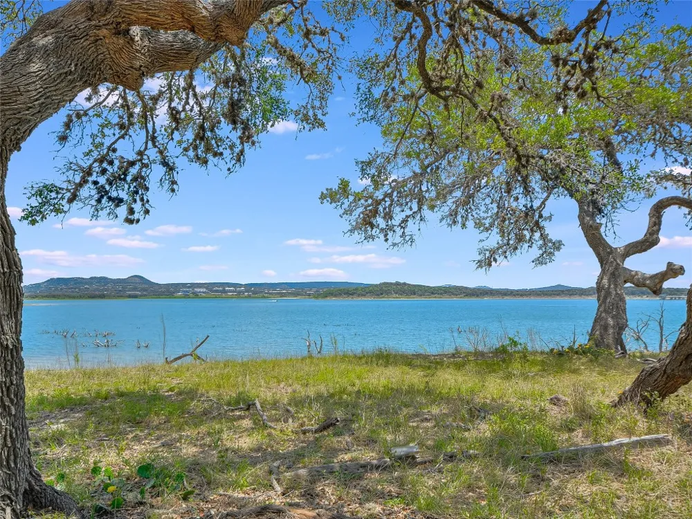 1217 Libby Lookout Canyon Lake, TX 78133