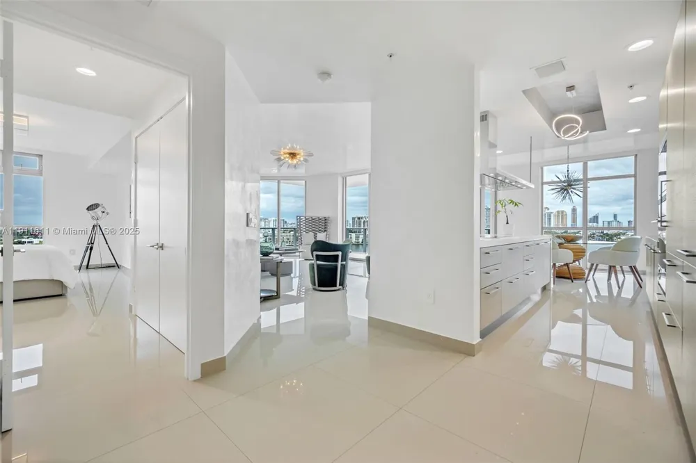 17301 Biscayne Blvd #910 North Miami Beach, FL 33160